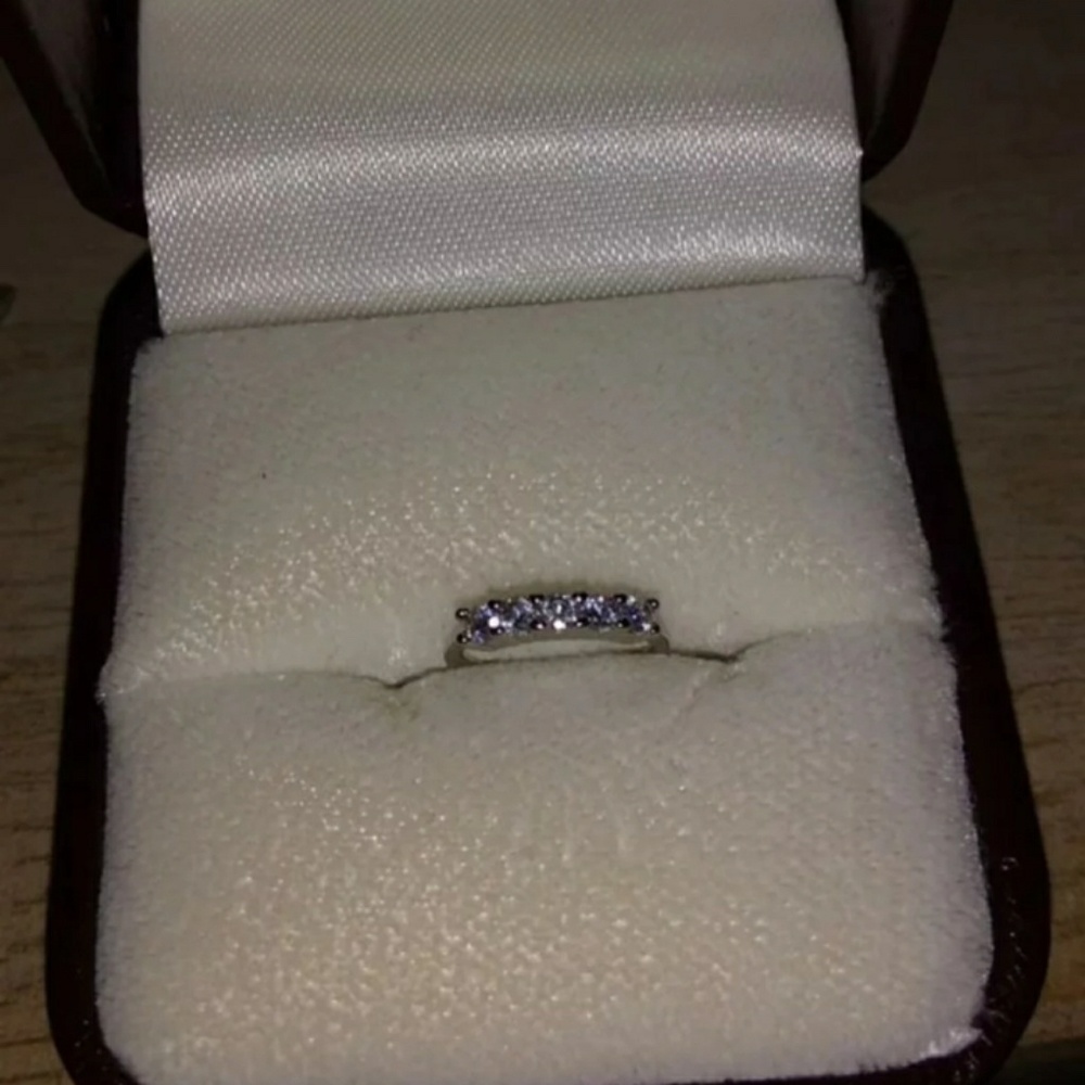 Silver Nose or Cartlidge Earring